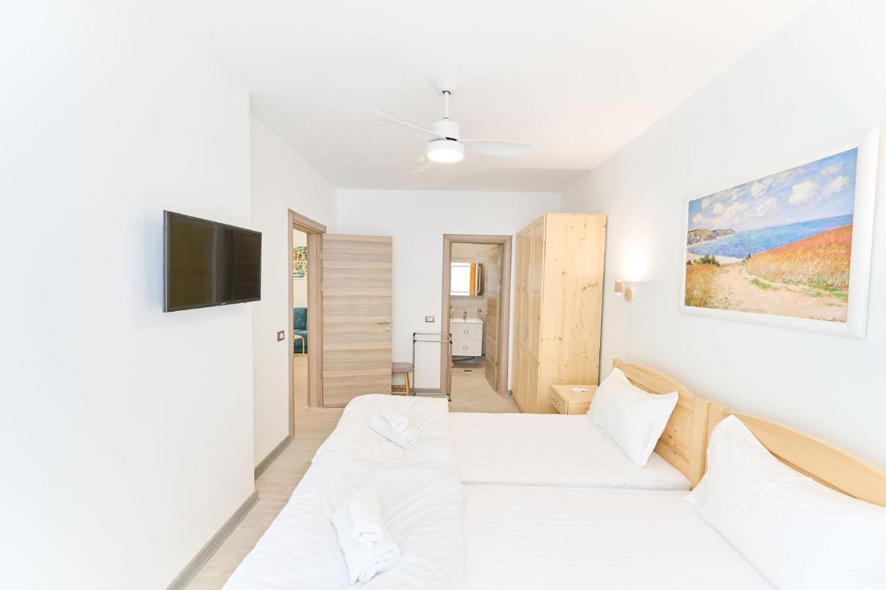 מאמאיה Blacksearama Apartment- Spa, Pools And Parking מראה חיצוני תמונה